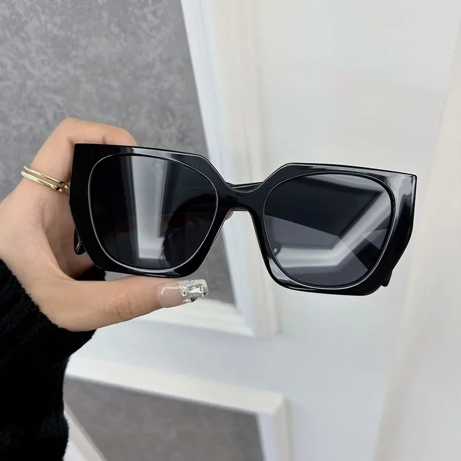 Cute Square Designer Sunglasses Women Men Big Frame Stylish Sun Glasses Female Male Brand Fashion Oculos De Sol