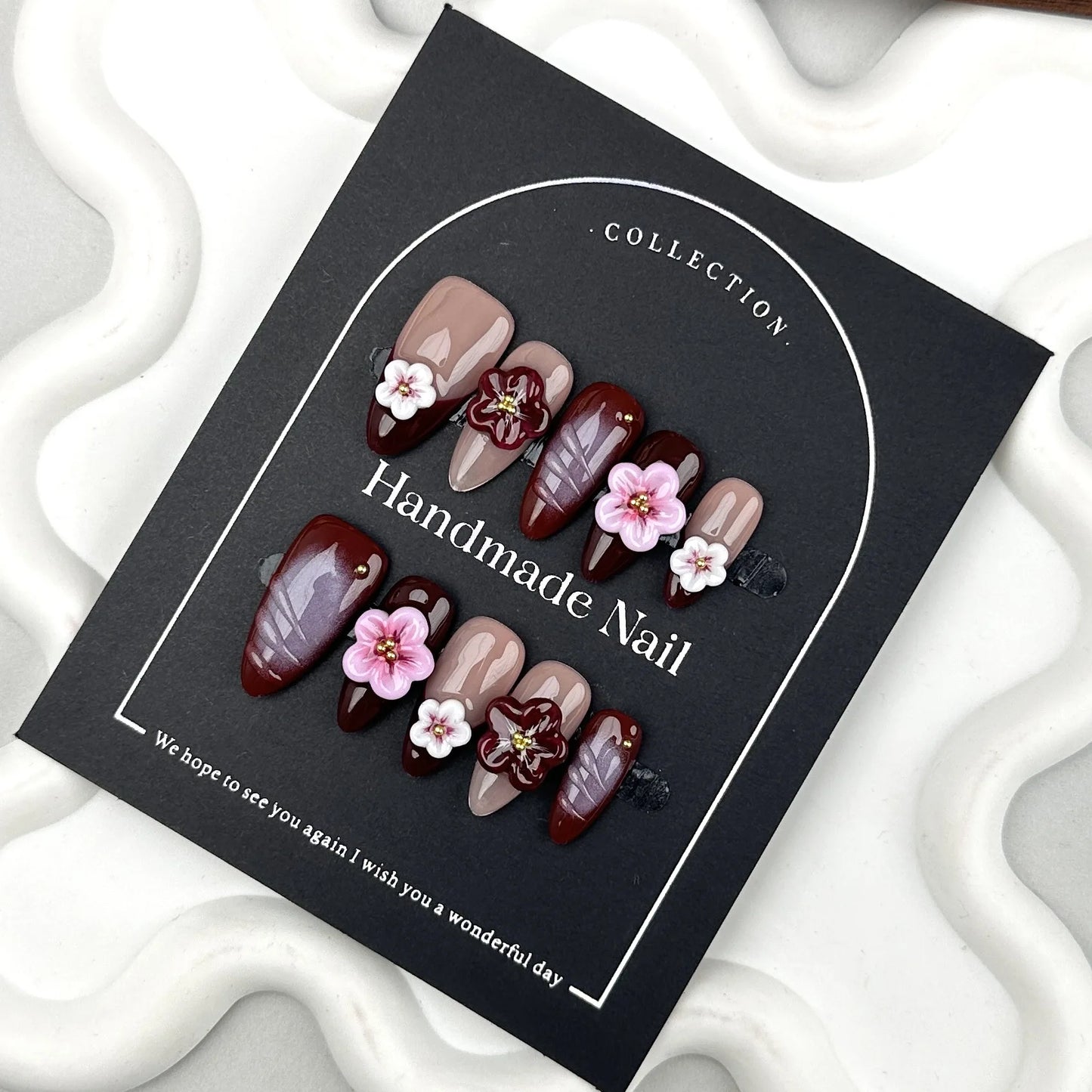 Handmade Press on Nails INS Hand Carved Flowers Design False Nails Wearable Autumn Deep Red French Almond Shaped Fake Nail Tips