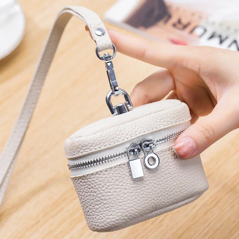 New Women's Genuine Leather Compact Halterneck Coin Purses Simple and Portable Makeup Storage Bag Mini Headphone Bags