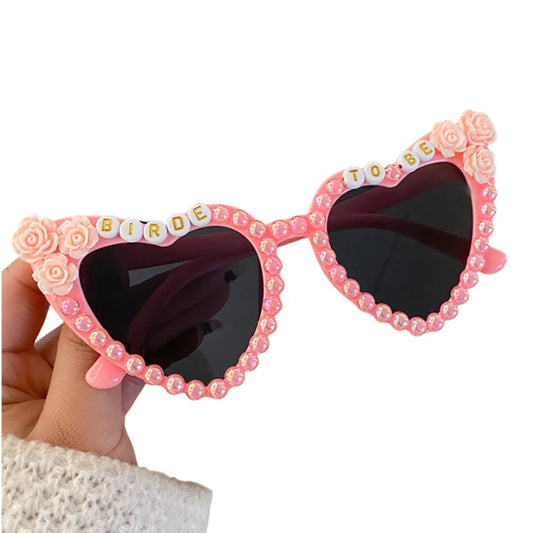 Women Sun Glasses Heart Big Frame Love Inlaid Pearl Fashion Ladies Luxury Sunglasses Wedding Decorative Glasses For Party Use