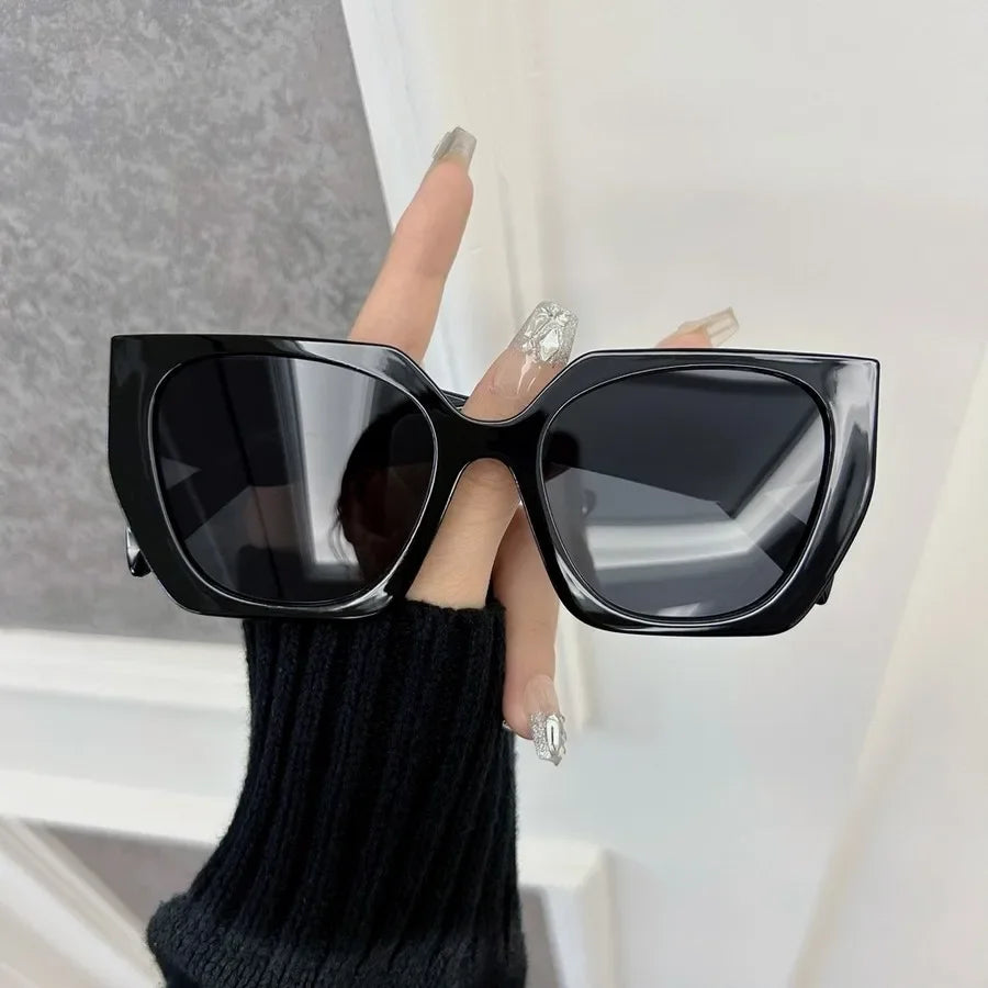 Cute Square Designer Sunglasses Women Men Big Frame Stylish Sun Glasses Female Male Brand Fashion Oculos De Sol
