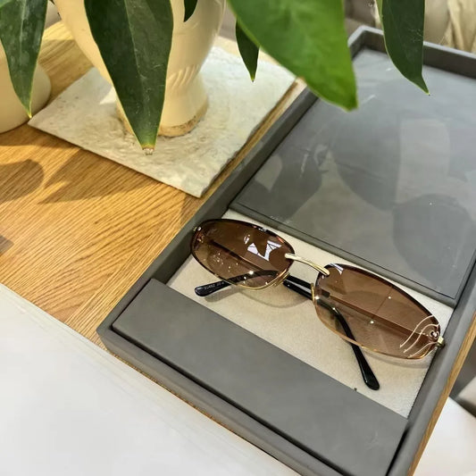 Trendy Stylish Sun Glasses for Women Oval Shape Anti-reflective Sunglasses Women European American Men’s Sunglasses